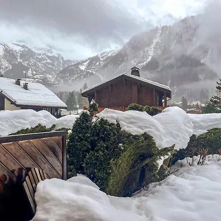 Clos Du Chantey Moury By Interhome