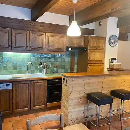Daire Clos Du Chantey Moury By Interhome