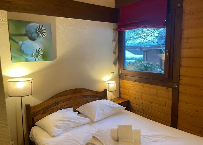 Clos Du Chantey Moury By Interhome 公寓